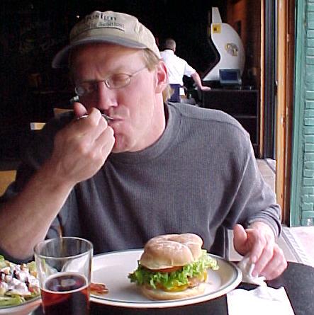 az9g.JPG (37489 bytes)