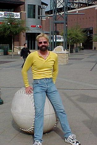 az9j.JPG (32713 bytes)