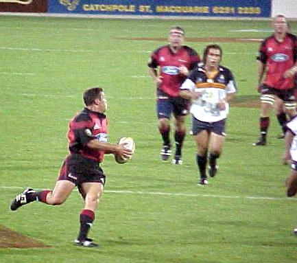 canb20018.JPG (32436 bytes)