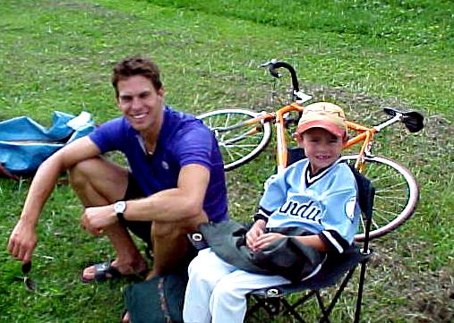 canb20019b.JPG (54602 bytes)