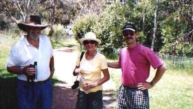 canb9.JPG (28824 bytes)