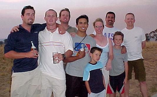 canj9c.JPG (35639 bytes)