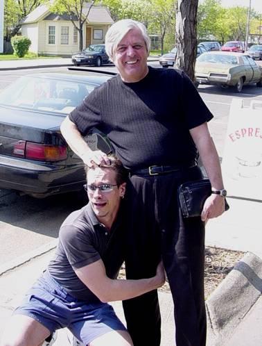 carl5.JPG (36701 bytes)