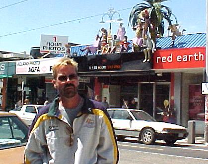 chas6.JPG (37939 bytes)