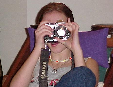 color8.JPG (27575 bytes)