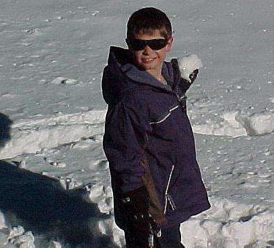 color9y.JPG (27613 bytes)