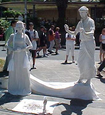 fest1.JPG (28034 bytes)