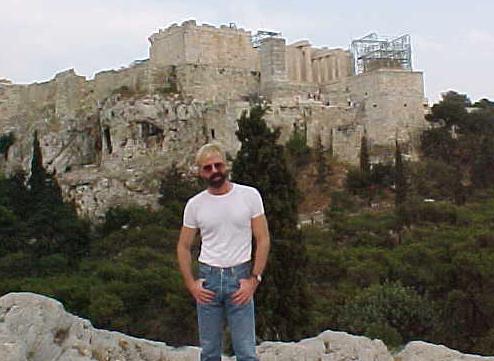 gree0.JPG (33184 bytes)