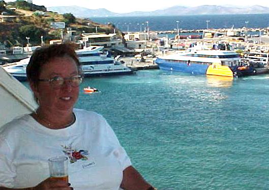 gree99h.JPG (44916 bytes)