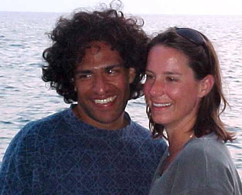 gree9s.JPG (30025 bytes)