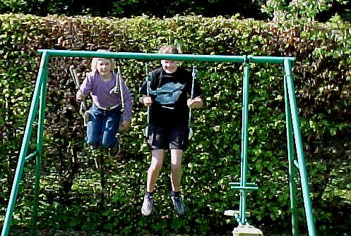 hels3.JPG (70831 bytes)