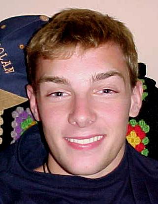 henrik3.JPG (21519 bytes)