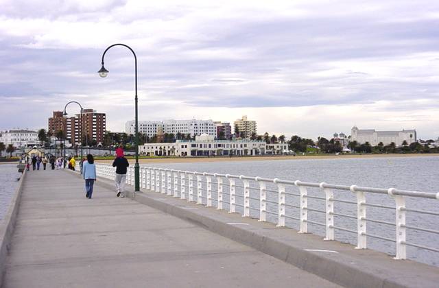 ja2.jpg (33935 bytes)