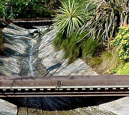 la9c.JPG (68691 bytes)