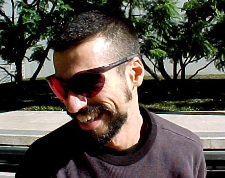 la9e.JPG (38984 bytes)