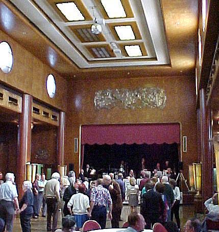 los9.JPG (55969 bytes)