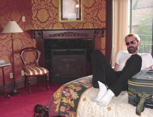 lumb7.JPG (36065 bytes)