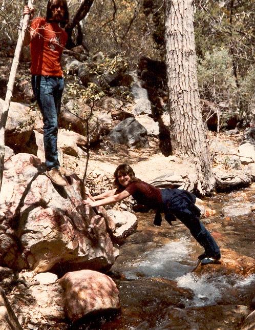 mykel83a.JPG (104080 bytes)