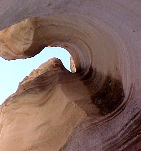 nm8k.JPG (32626 bytes)