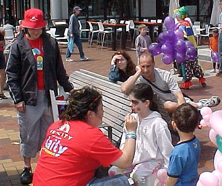 nze8.JPG (50776 bytes)