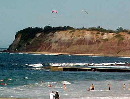 pats2.JPG (24432 bytes)