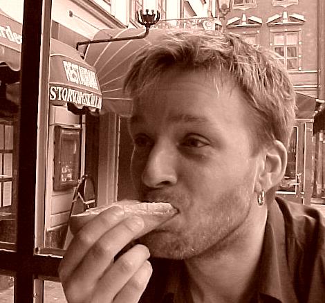 ralf2.JPG (41883 bytes)