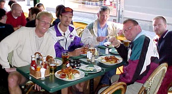 swed5.JPG (42676 bytes)