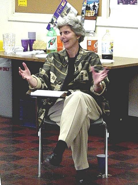 um4.JPG (52405 bytes)