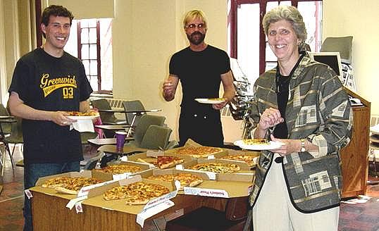 um8.JPG (43607 bytes)