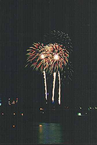 Fireworks3, Jul 2001