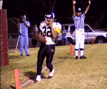 sailiTD1.JPG (46453 bytes)