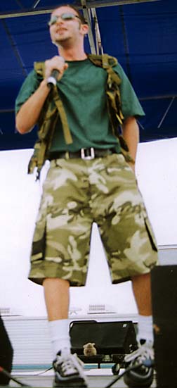 Oh look its my cousin's aunts friends first cousins neighbors sisters first roomate