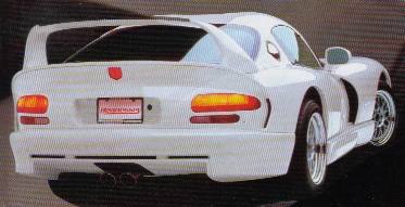 Like all Viper's including the Highly Modified ones such as the Viper GTSR all comes with Twin-Pipe exhaust right smack in the middle because it was a smart thing to do!