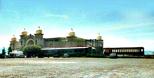 saltair palace-c.jpg (21010 bytes)