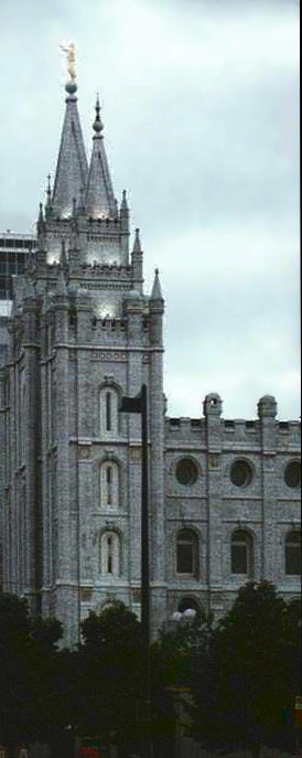 temple-c.jpg (18289 bytes)