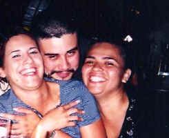 Sonya&Joaquin.jpg (22968 bytes)