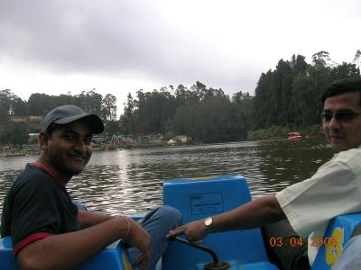 Utty Pond boating