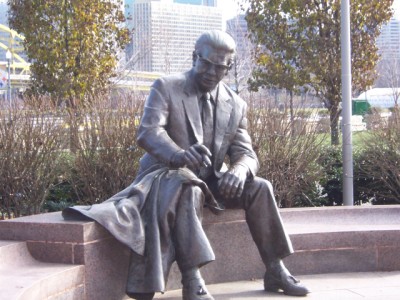 Art Rooney Sr. Memorial Statue