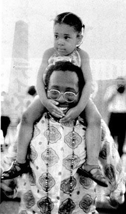 Curtis Mayfield: Funk master, soulful genius, and one HELL of a piggy back ride giver.