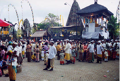 mos_temple_gathering