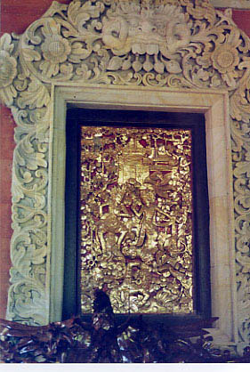 ornate_door01
