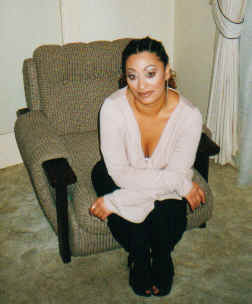 suzi5.jpg (8807 bytes)