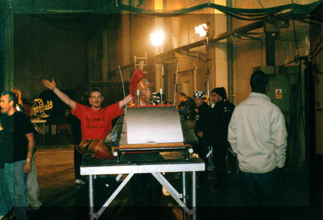 team_returns2.jpg (101780 bytes)