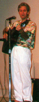 Bill Haymes gives a concert