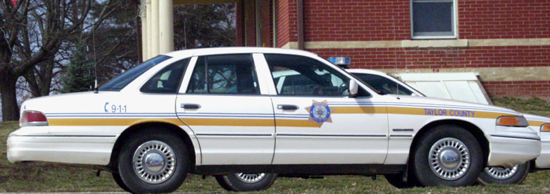 &nbsp;Ford Crown Victoria