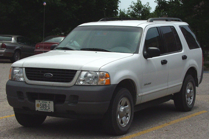 Ford Explorer - unmarked - note license plate is #89-1