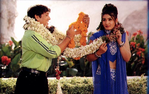 COME WATCH DULHE RAJA