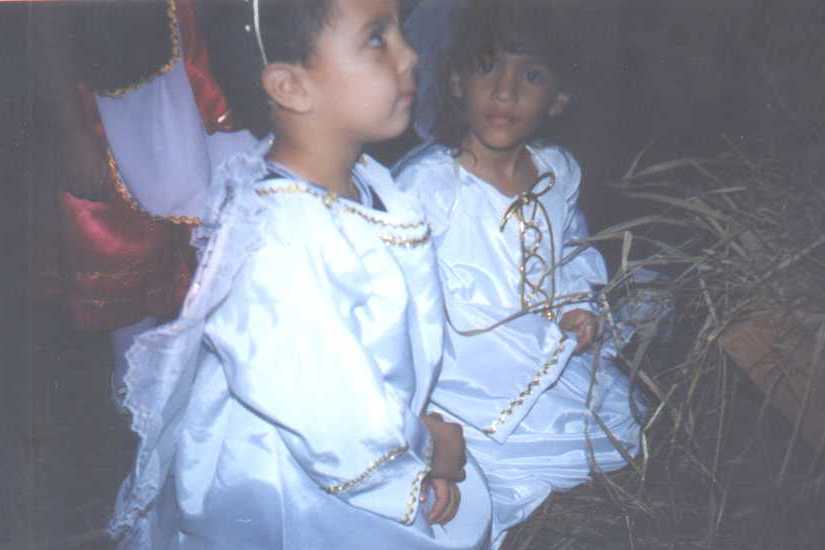 Personificacion de angeles por ninos IDMB...