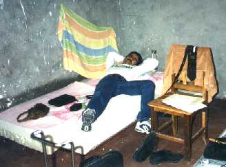 Claudio Acevedo en su habitacion