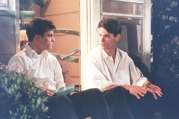 abbott13.jpg (52456 bytes)